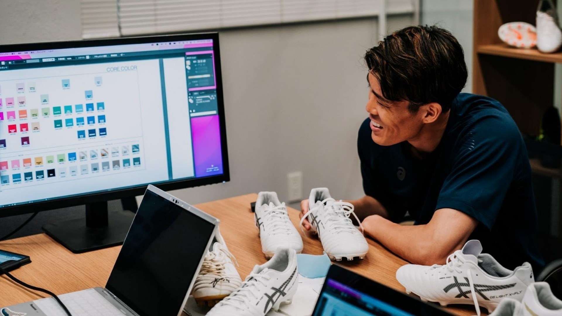 小胖洛夫頓加盟後團隊更加團結 上海連勝九場重返季後賽區.